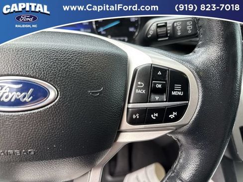 Certified 2022 Ford Explorer XLT w/ Equipment Group 202A AWD/4WD image 24