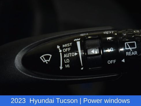 Used 2023 Hyundai Tucson Limited AWD/4WD image 12