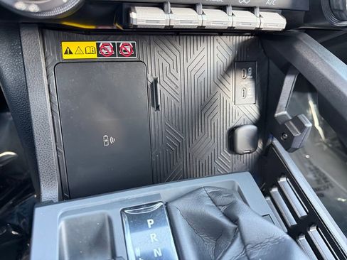 Used 2025 Toyota Tacoma TRD Off-Road w/ TRD Off Road Upgrade Package image 27