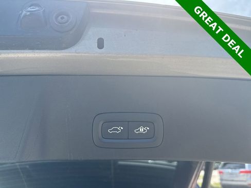 Used 2022 Volvo XC40 T5 Inscription w/ Advanced Package AWD/4WD image 8