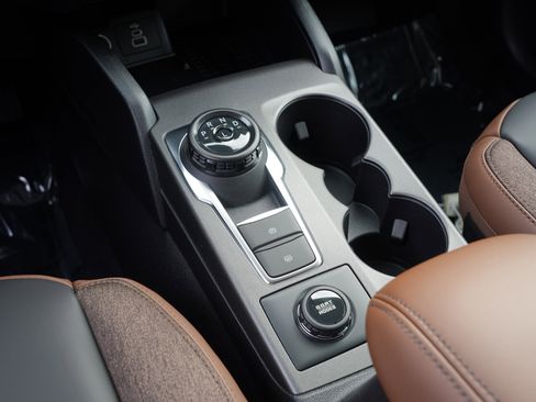 New 2025 Ford Bronco Sport Outer Banks w/ Outer Banks Tech Package+ image 23