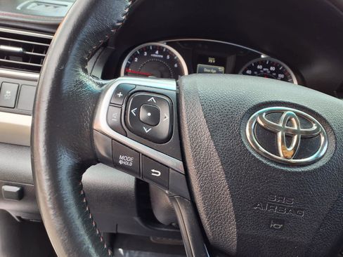 Used 2016 Toyota Camry XSE w/ Moonroof Package FWD image 20