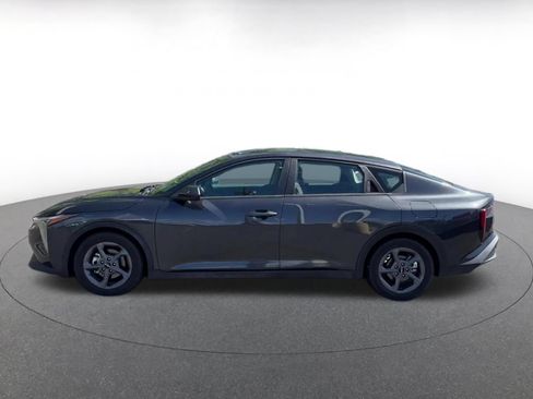 Used 2025 Kia K4 FWD image 9