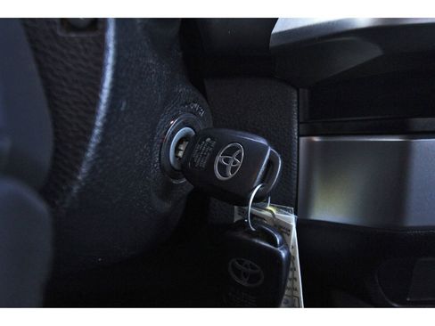 Used 2019 Toyota Tacoma SR5 image 22