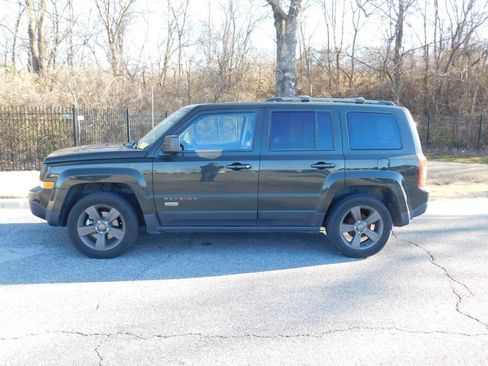 Used 2016 Jeep Patriot 75th Anniversary w/ Power Value Group image 2