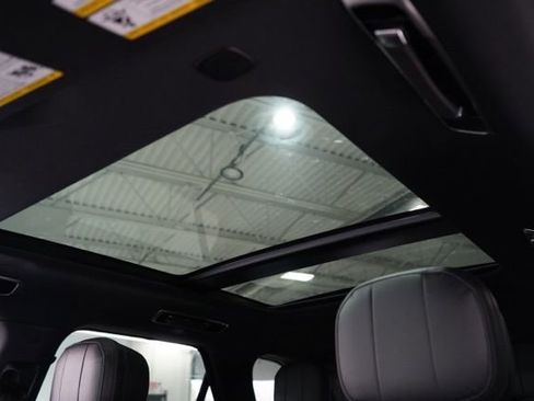 Used 2024 Land Rover Range Rover Sport Dynamic SE image 18