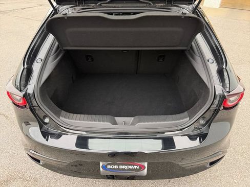 Used 2026 MAZDA MAZDA3 2.5 S Hatchback w/ Premium Pkg FWD image 17
