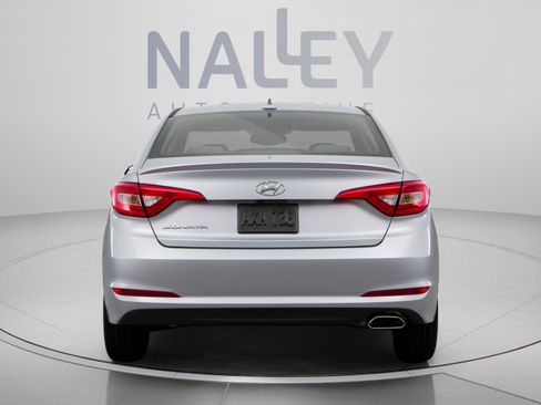 Used 2016 Hyundai Sonata Sport w/ Option Group 02 FWD image 6
