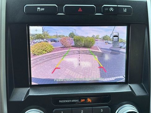 Used 2020 Ford F150 Lariat w/ Equipment Group 502A Luxury AWD/4WD image 23