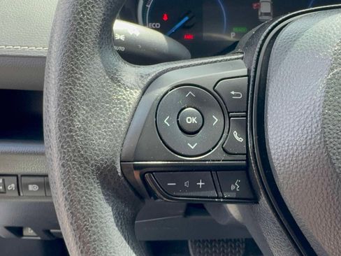 Certified 2025 Toyota RAV4 XLE AWD/4WD image 15