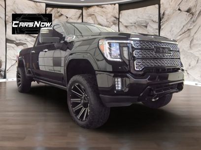 Used 2021 GMC Sierra 2500 Denali w/ Denali Black Diamond Edition