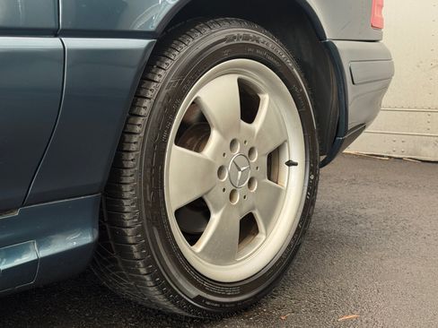 Used 1999 Mercedes-Benz SL 500 image 42