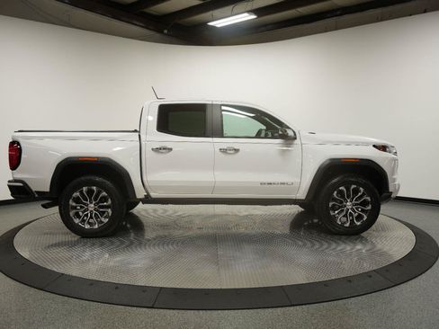 Used 2024 GMC Canyon Denali AWD/4WD image 14