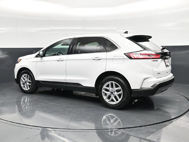 Used 2024 Ford Edge SEL AWD/4WD image 10
