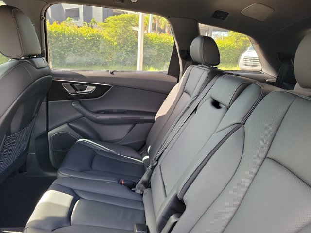 Certified 2026 Audi Q7 3.0T Premium Plus AWD/4WD image 11