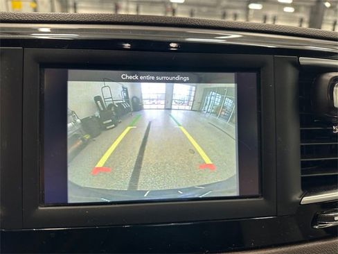 Used 2020 Chrysler Voyager Lxi w/ Cold Weather Group image 27