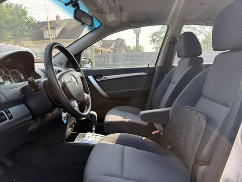 Used 2011 Chevrolet Aveo LT w/ Power and Convenience Package FWD image 11