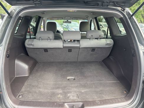 Used 2010 Hyundai Santa Fe GLS FWD image 12