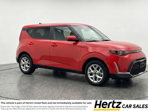 Used 2025 Kia Soul LX w/ LX Technology Package FWD image 1