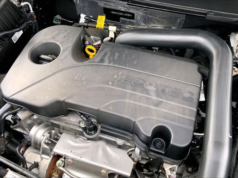 Used 2026 Chevrolet Equinox RS w/ Convenience Package III FWD image 32