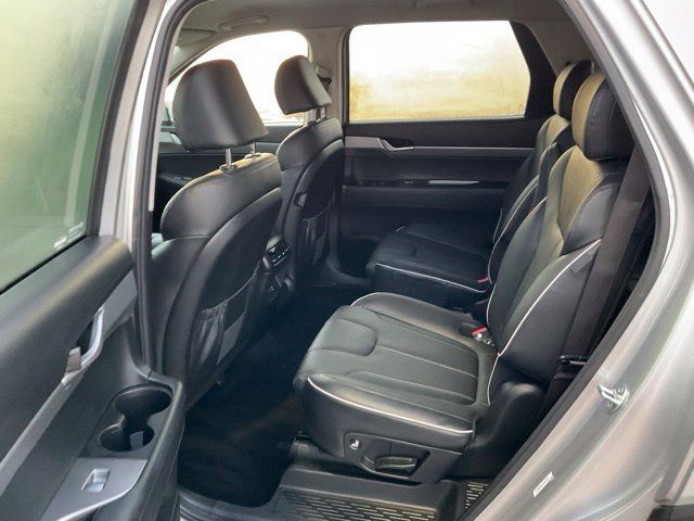 Used 2025 Hyundai Palisade SEL AWD/4WD image 14