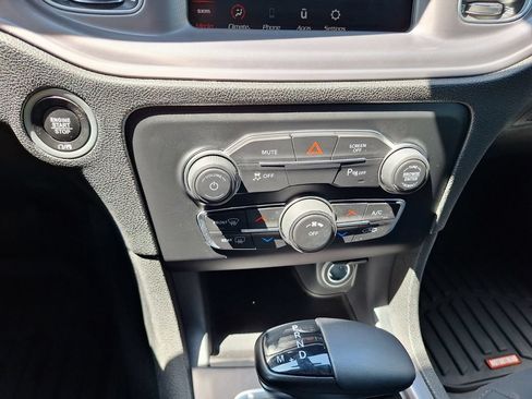 Used 2023 Dodge Charger SXT RWD image 13
