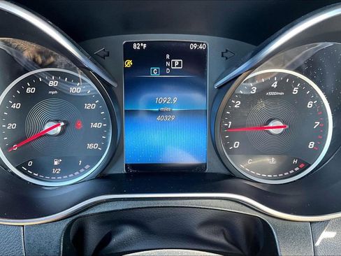 Used 2022 Mercedes-Benz GLC 300 image 20