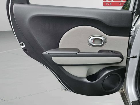 Used 2019 Kia Soul w/ Option Group 020 image 21