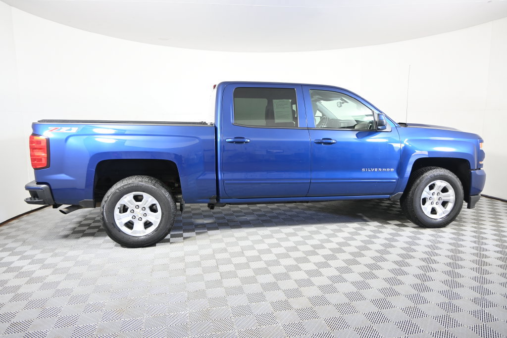 Used 2017 Chevrolet Silverado 1500 LT w/ All Star Edition AWD/4WD image 8