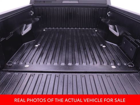 Certified 2023 Toyota Tacoma SR AWD/4WD image 14