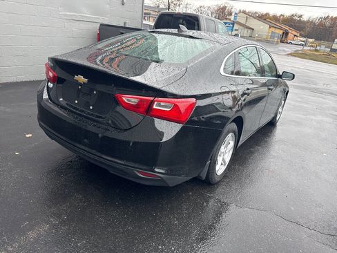 Used 2017 Chevrolet Malibu LS w/ LPO, Convenience Package 1 image 8