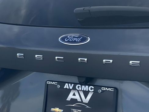 Used 2023 Ford Escape ST-Line FWD image 36