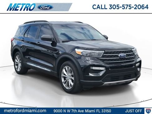 Used 2022 Ford Explorer XLT w/ Equipment Group 202A image 1