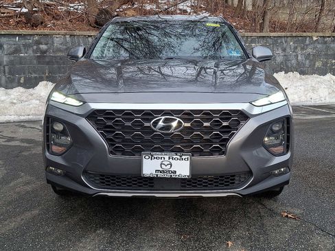 Used 2019 Hyundai Santa Fe SEL image 2