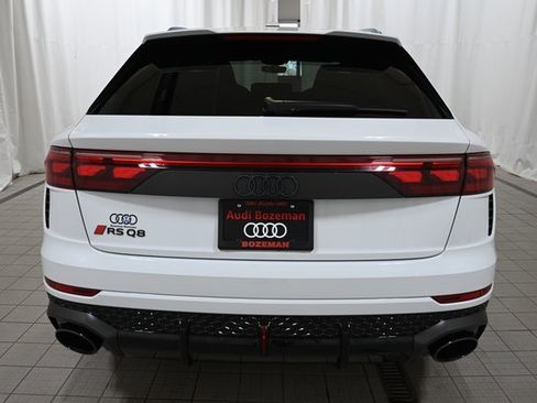 Used 2025 Audi RS Q8 performance image 13