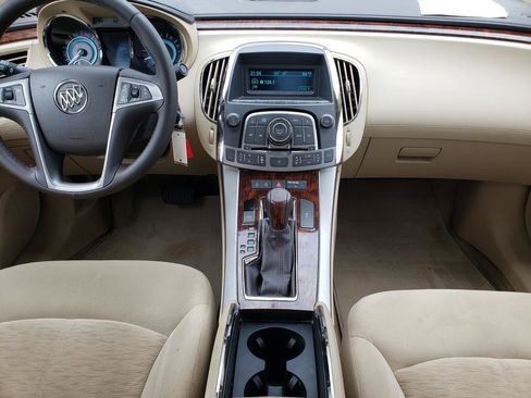 Used 2010 Buick LaCrosse CX FWD image 12