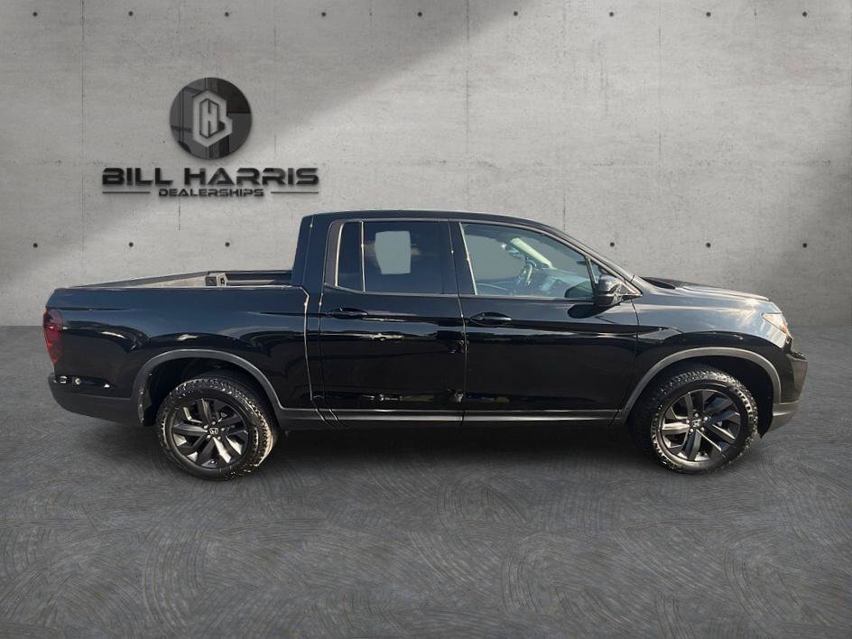 Used 2023 Honda Ridgeline Sport image 5