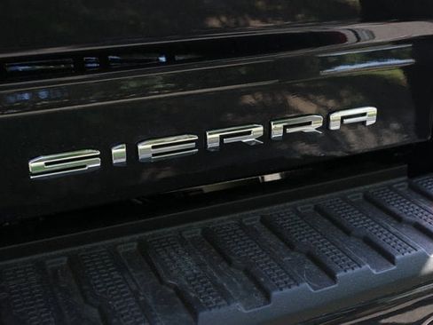 New 2025 GMC Sierra 3500 Denali w/ Denali Reserve Package image 7