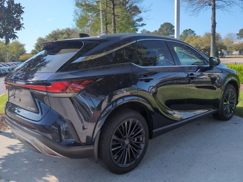 Used 2024 Lexus RX 350 Premium w/ Cold Area Package image 10