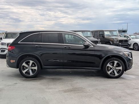 Used 2019 Mercedes-Benz GLC 350e 4MATIC image 4