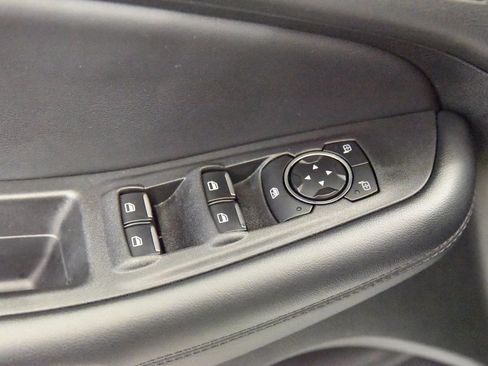 Used 2024 Ford Edge SEL image 14