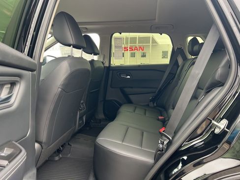 New 2025 Nissan Rogue SV w/ SV Premium Package image 22