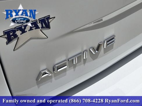 Certified 2025 Ford Expedition Active AWD/4WD image 8