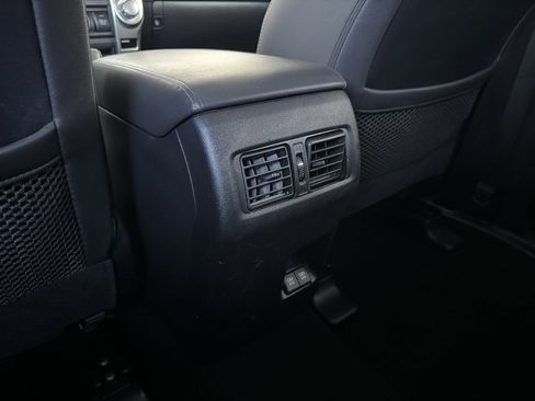Used 2022 Toyota 4Runner SR5 Premium image 14