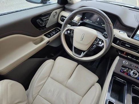 Used 2023 Lincoln Aviator Reserve w/ Equipment Group 201A image 23