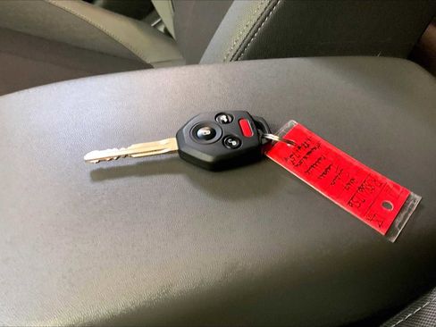 Certified 2024 Subaru Impreza 2.0i image 13