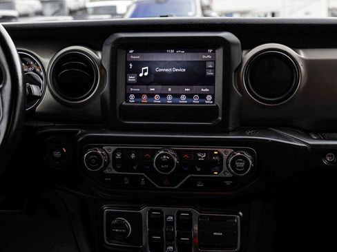 Used 2021 Jeep Wrangler Unlimited Sport image 21