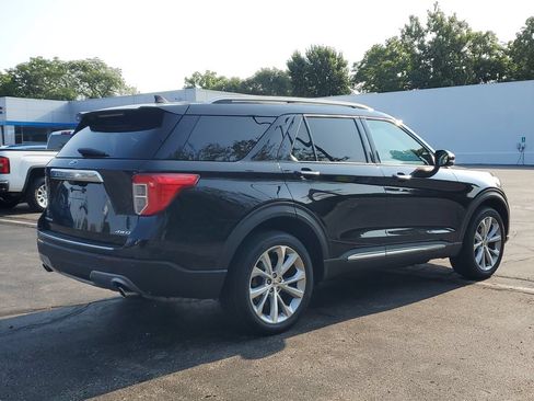 Used 2022 Ford Explorer Platinum w/ Technology Package AWD/4WD image 4