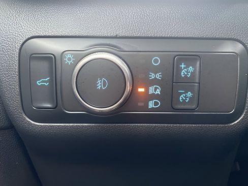 Certified 2022 Ford Escape Titanium w/ Titanium Elite Package image 18