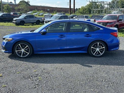 Used 2024 Honda Civic Touring image 5